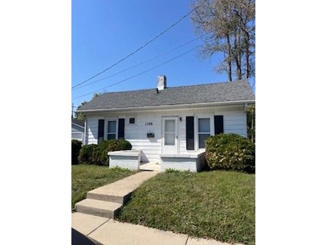 Building Photo - 1106 S Lincoln St