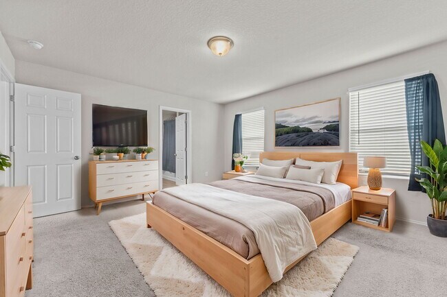 Building Photo - 7115 Mesa Cliffs