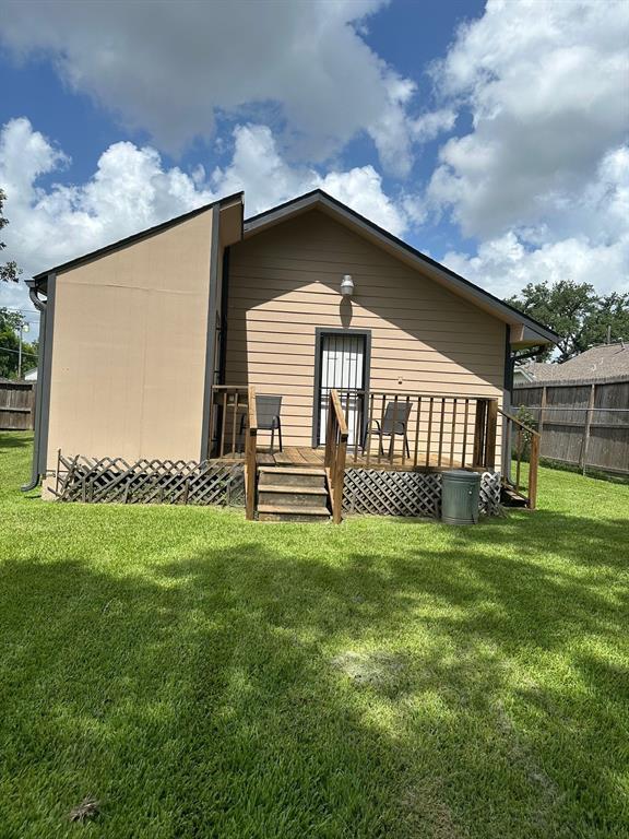 Building Photo - 3914 Kashmere St