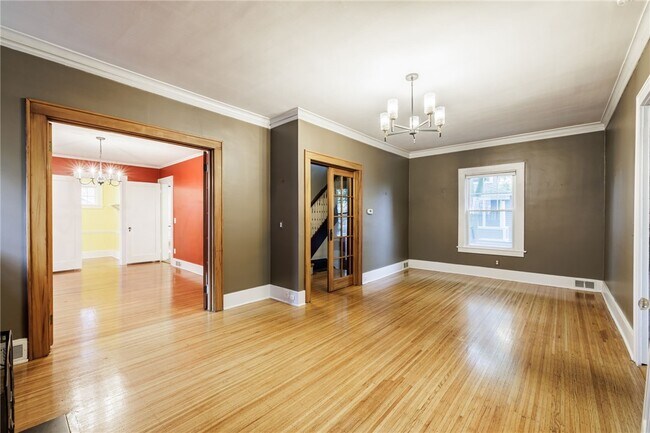 Building Photo - 100 Highland Ave