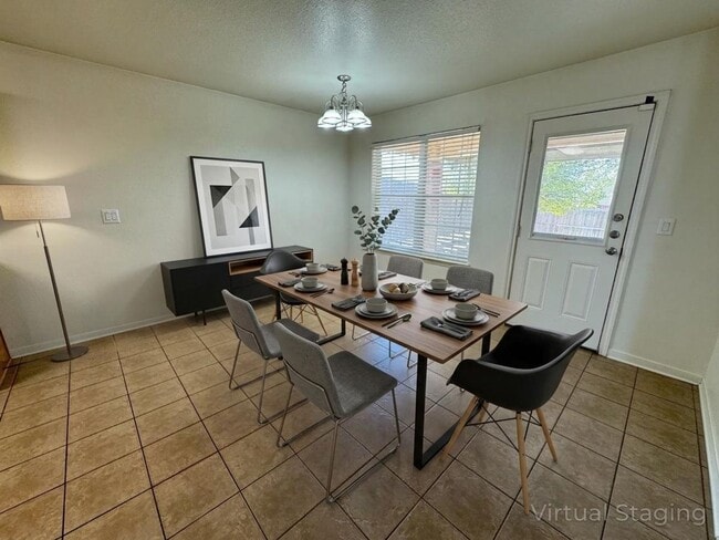 Building Photo - 3806 Tatonka Dr