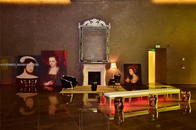 Building Photo - 475 Brickell Ave