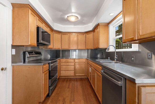 Building Photo - 8502 15th Ave NE