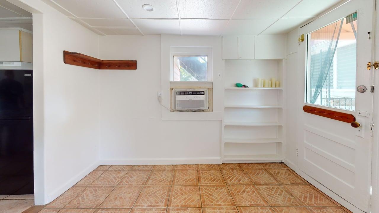 Building Photo - 4808 Davisson Ave