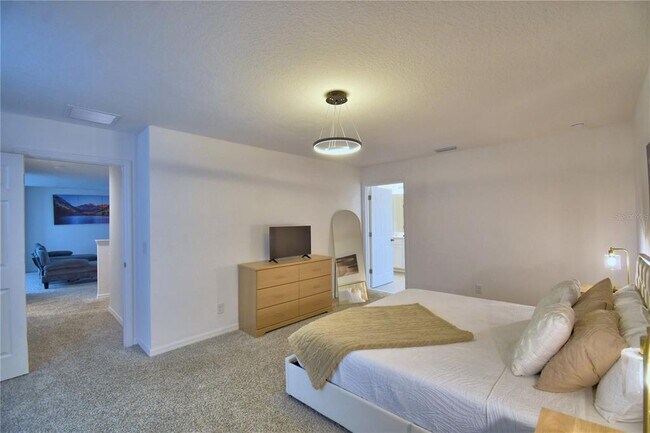 Building Photo - 691 Campo Ln