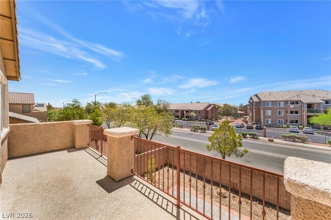 Building Photo - 2621 Lazy Leopard Ct
