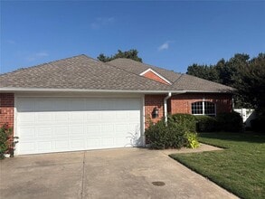 Building Photo - 3717 Barwick Dr