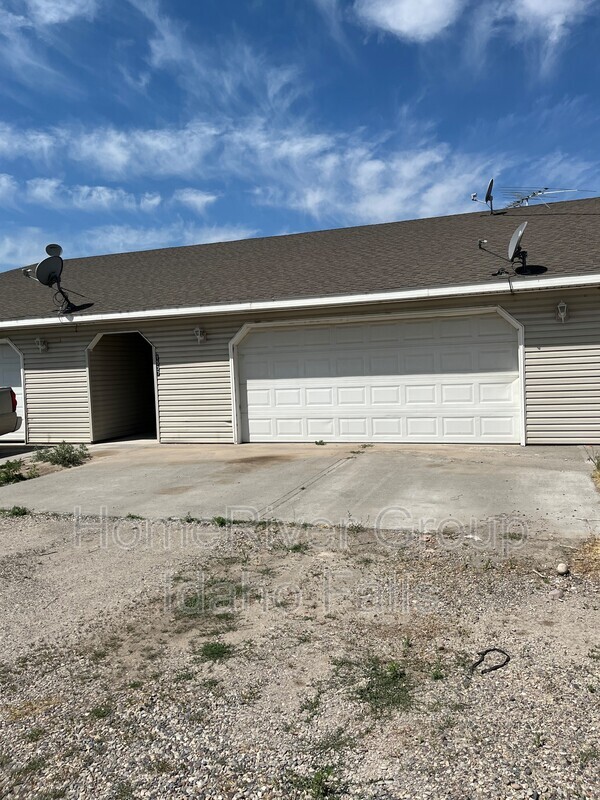 Building Photo - 1537 Canyon Ave