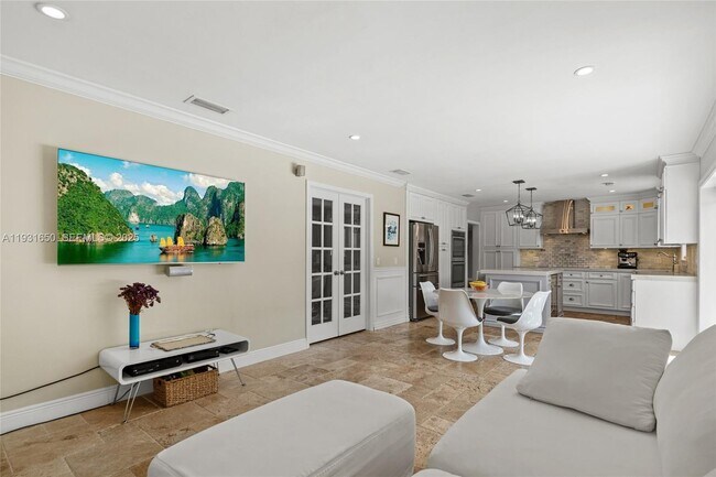 Building Photo - 7360 SW 115th St