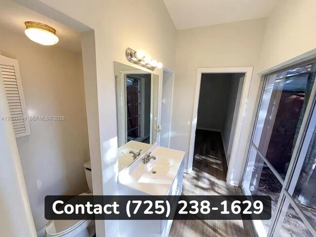 Building Photo - 28442 SW 141st Pl