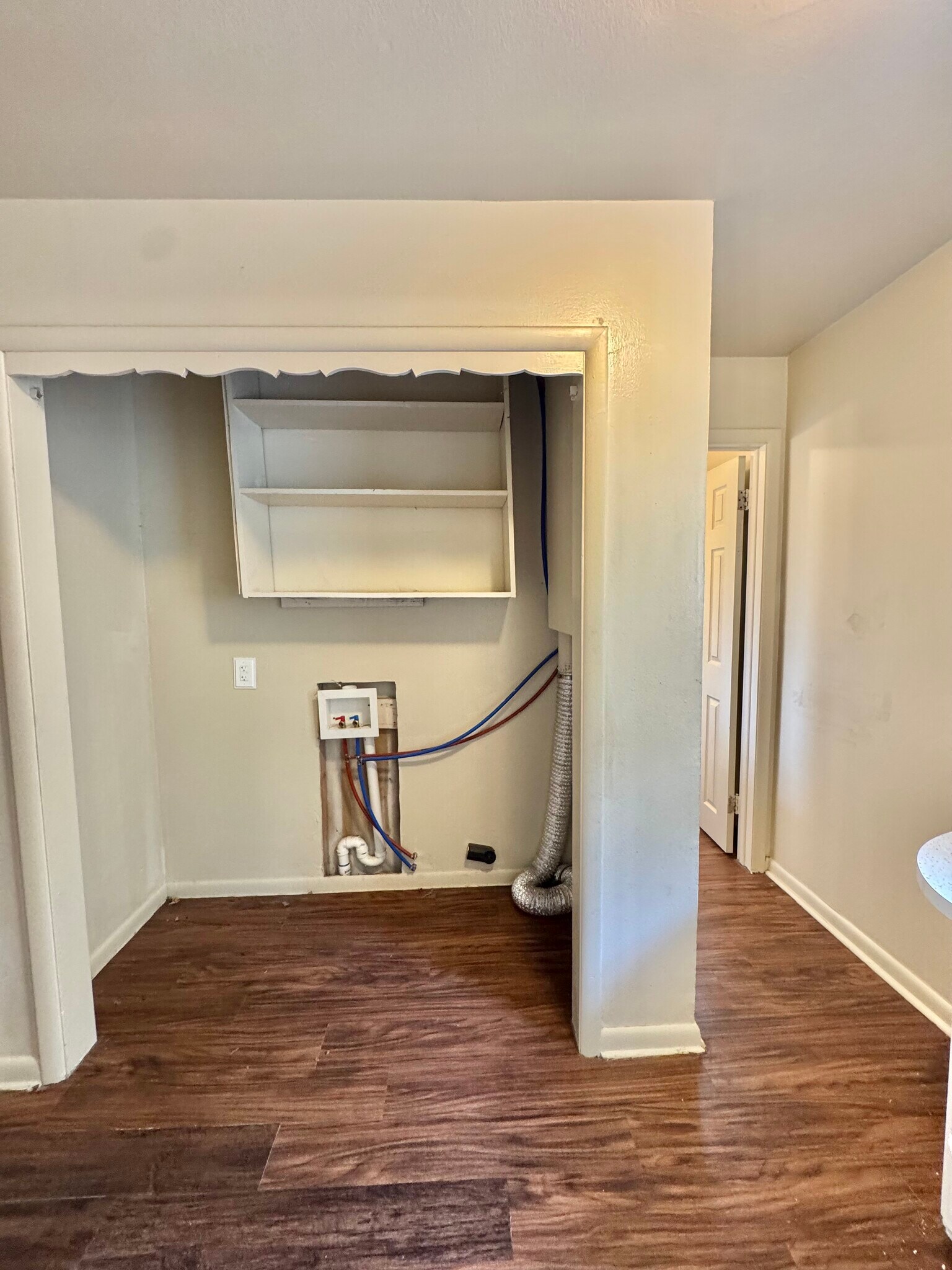 Building Photo - 444 Babb Dr