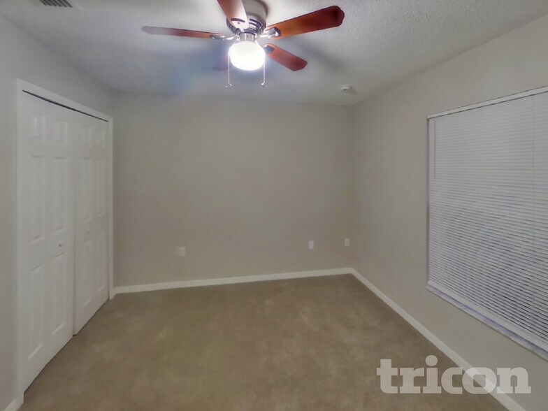 Building Photo - 4552 Gondolier Rd