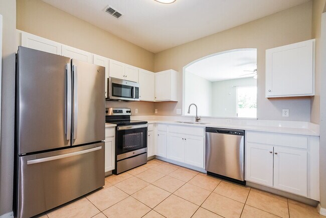 Building Photo - 2701 Andes Way