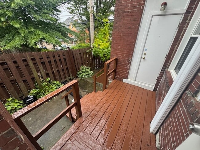 Building Photo - Available for Immediate move in; Lease wil...