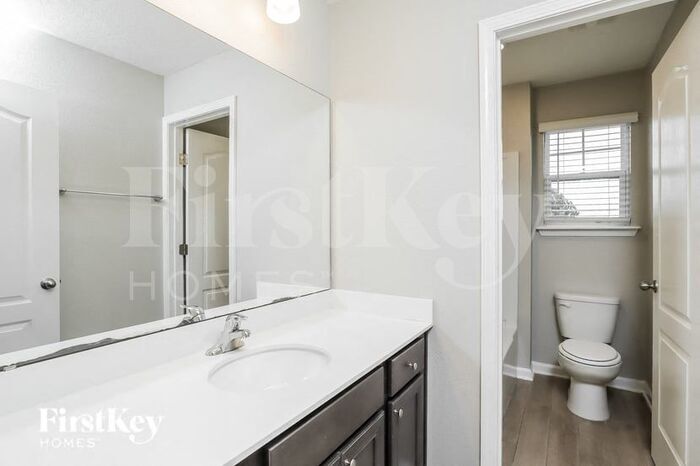 Building Photo - 3918 Heatherbrook Pl
