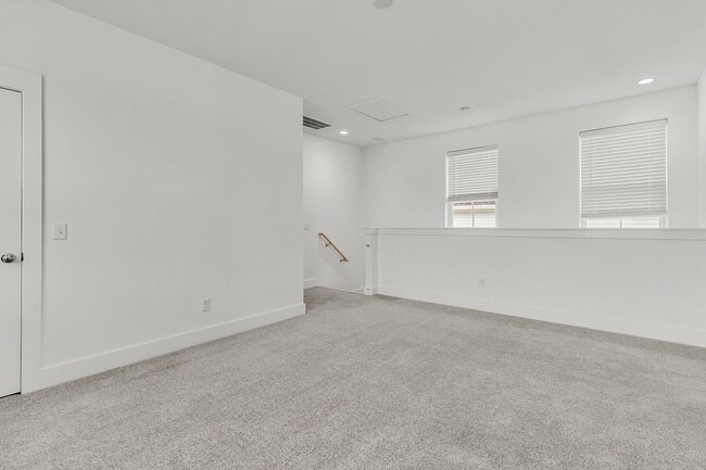 Building Photo - Must See Beautiful 3BR Home in Nexton with...