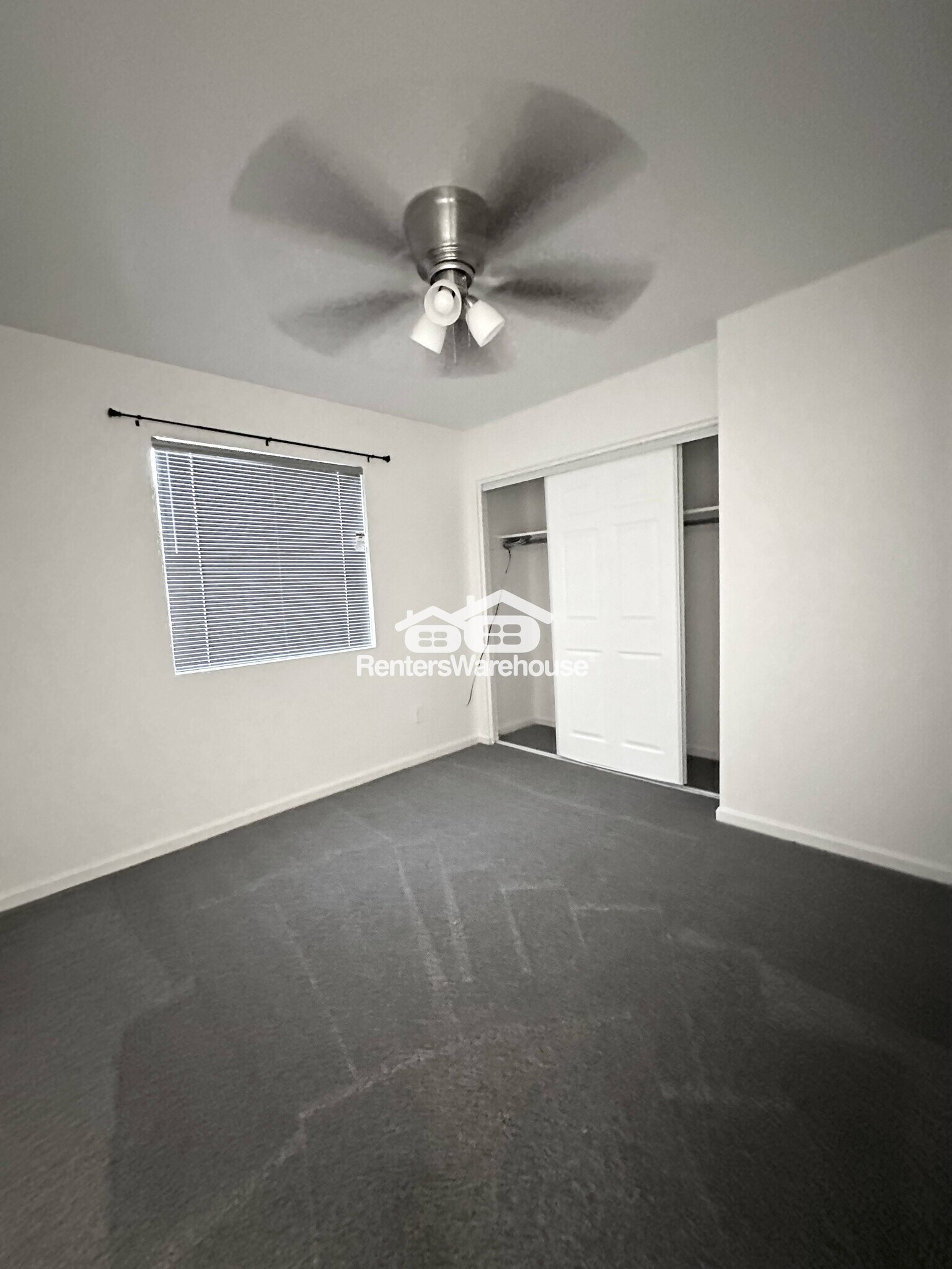 Building Photo - 17624 N 20th Dr