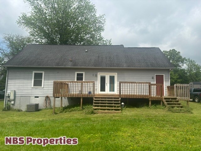 Building Photo - 7404 Foxglove Ln