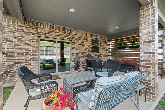 Building Photo - 7813 Peccary Dr