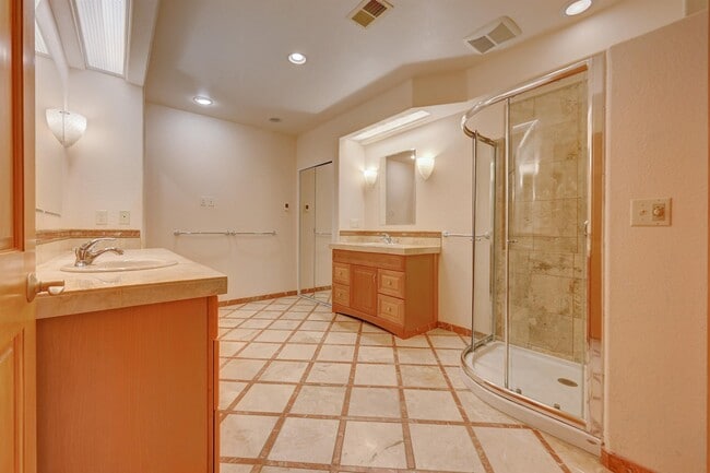 Building Photo - 31097 Big Bear Dr