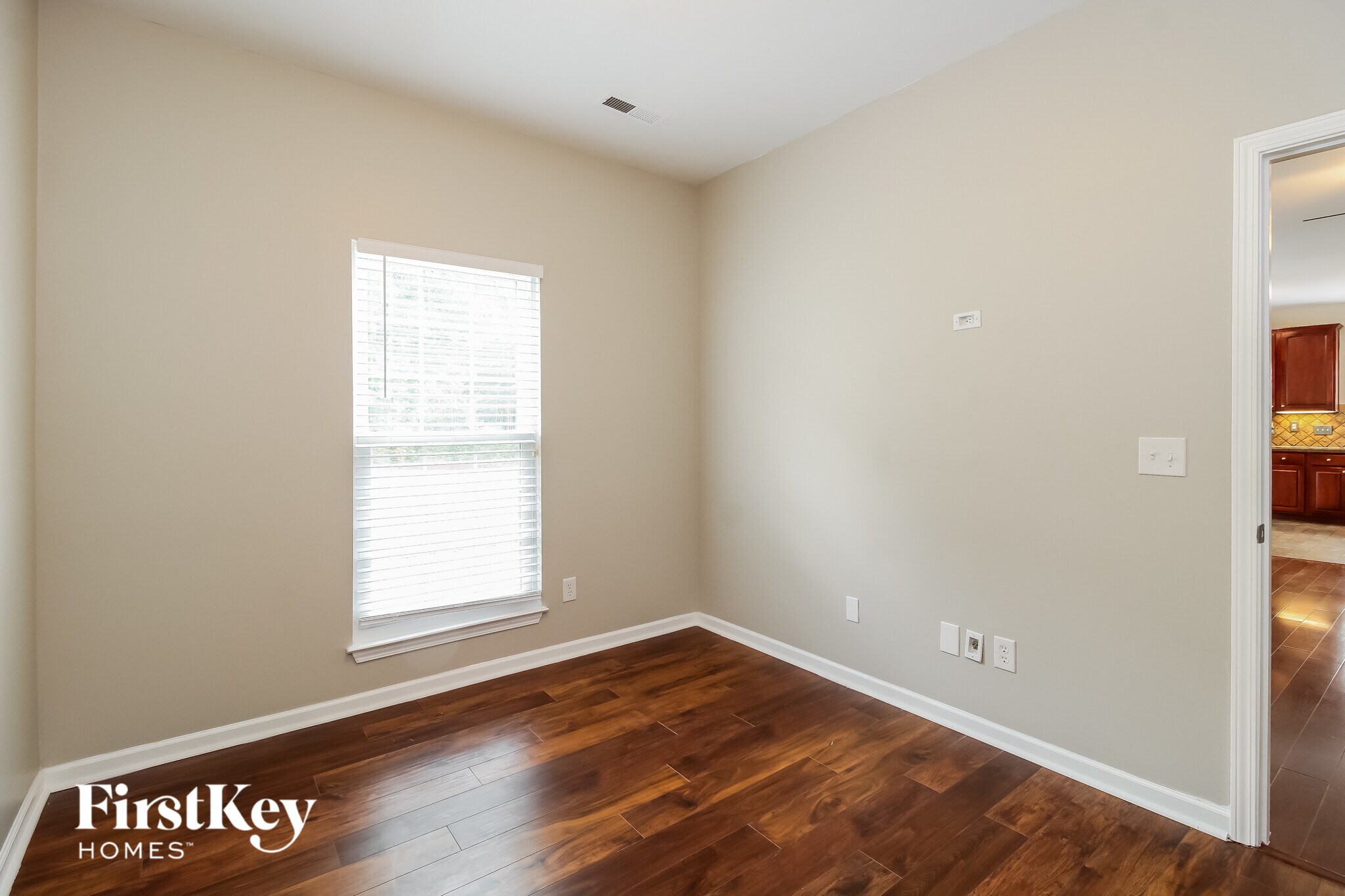 Building Photo - 3833 Tonsley Pl