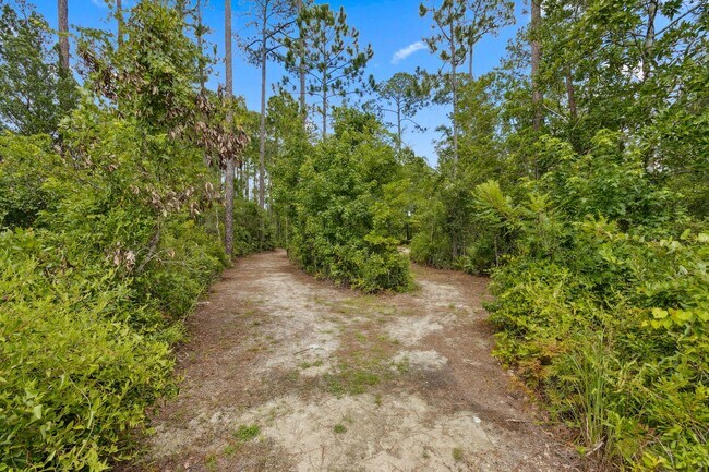 Building Photo - Home for rent