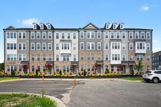 Building Photo - 705 Grove Edge Ln