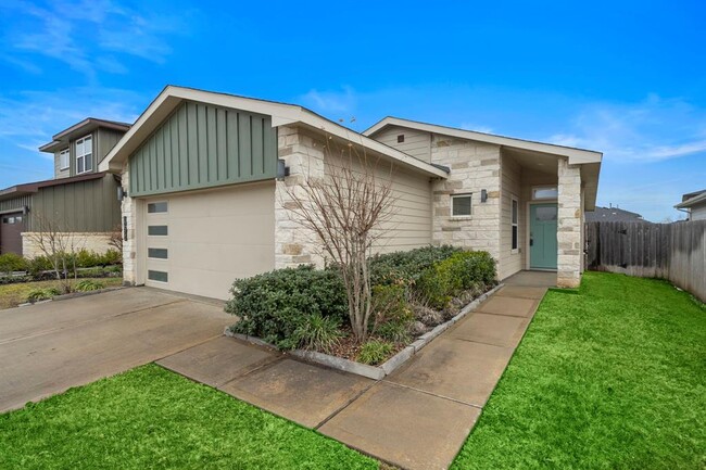 Building Photo - 12511 Abbey House Ct