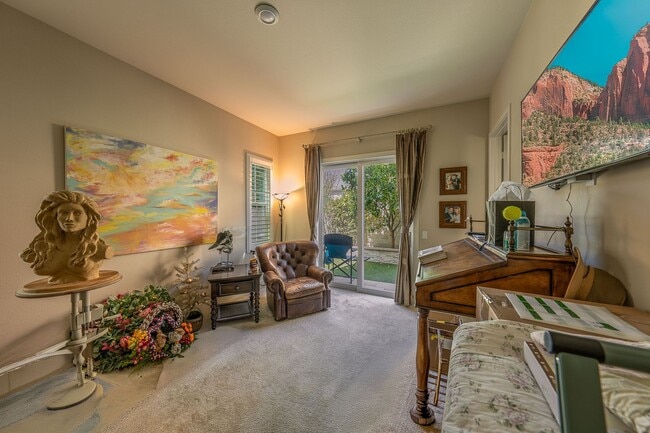 Building Photo - Altair Mansion, 24 Hour Guarded, 5Bed|6bath, Nearly 5000sqf