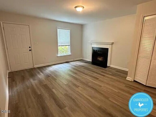 Building Photo - 24 Bashford Rd