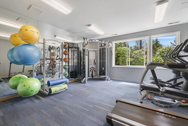 Building Photo - Parkwood at Mill Creek