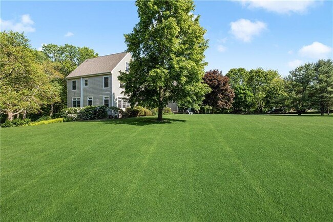 Building Photo - 544 Slocum Rd
