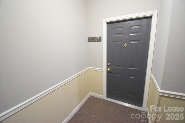 Building Photo - 16423 Golden River Ln