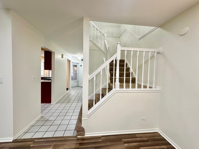 Building Photo - 1234 Churchill Ct