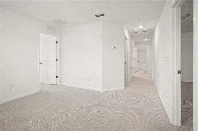 Building Photo - 50 Macon Ct