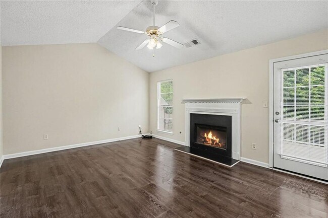 Building Photo - 4824 Buchli Ln