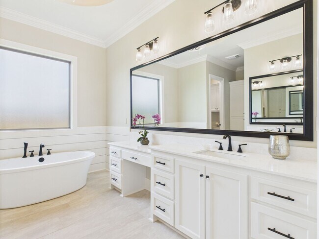 Building Photo - Stunning New Construction 4 Bed 3.5 Bath- ...