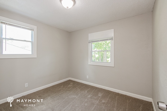 Building Photo - 2320 Lorick Ave