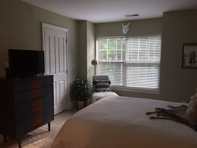 bedroom - 5314 Park Rd