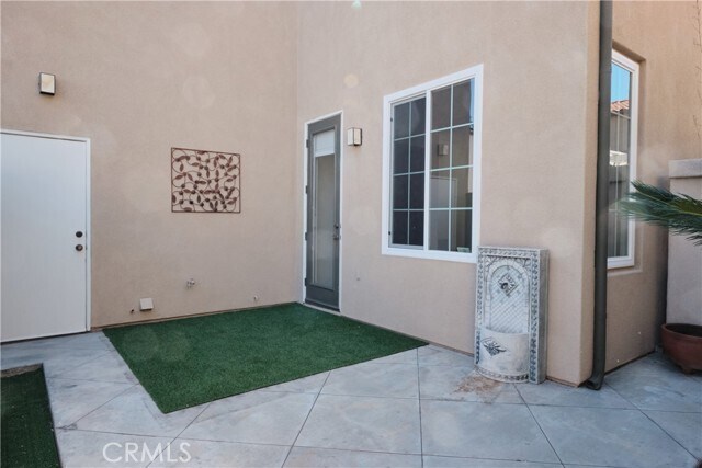 Building Photo - 74 Alevera