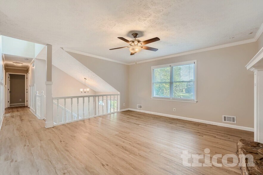 Building Photo - 2590 Mountain Brook Rd