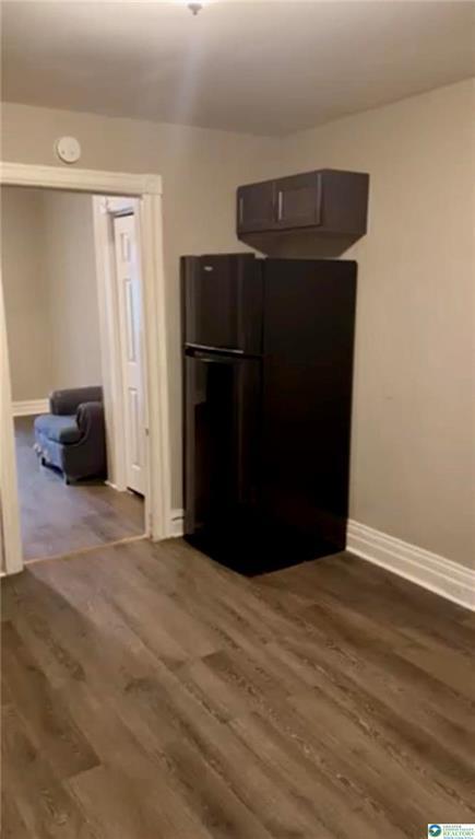 Building Photo - 716 E 4th St