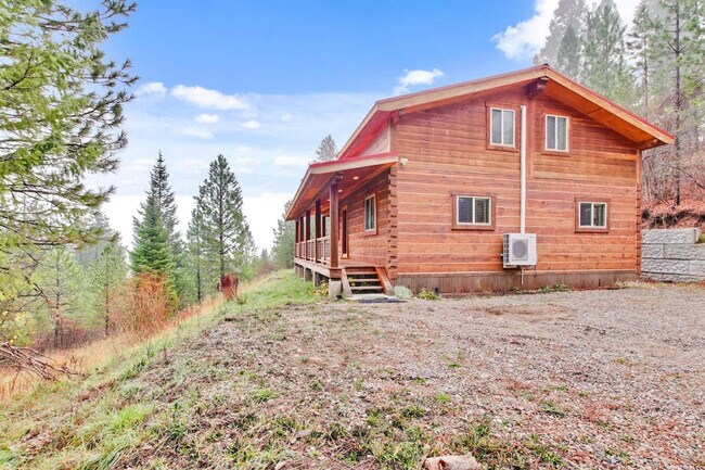 Building Photo - 96 Shilo Dr