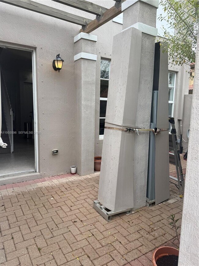 Building Photo - 14602 SW 11th St