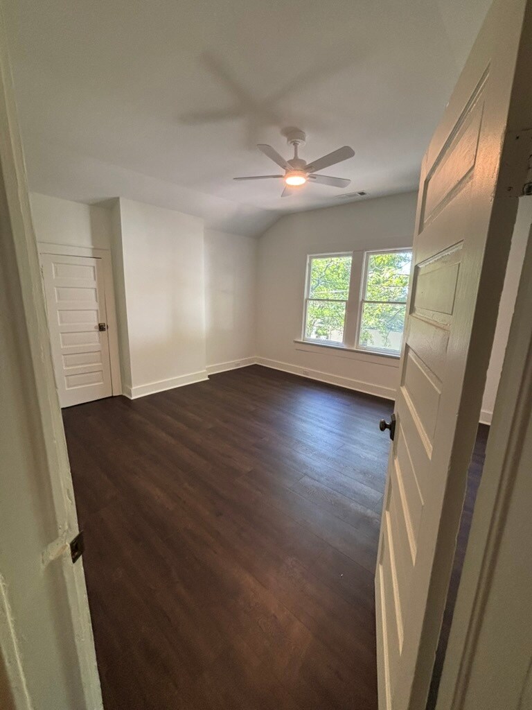 Bedroom 1 - Vaulted ceiling - 631 Woodland Ave SE