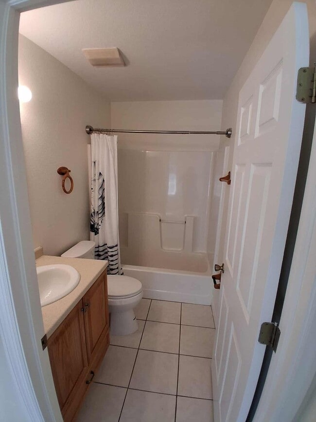 Building Photo - 27121 Partin Dr