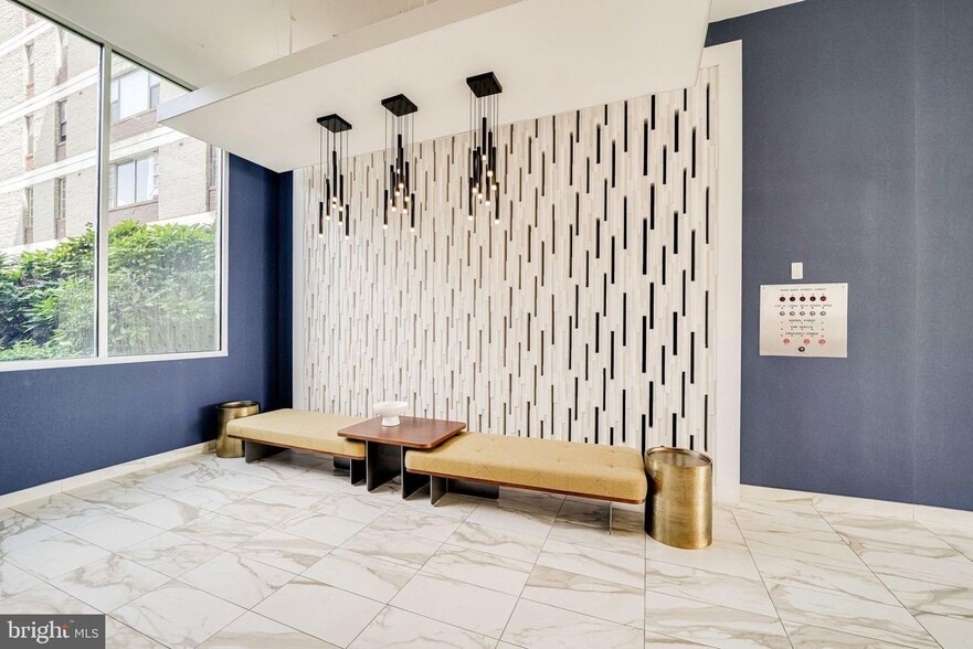 Building Photo - 4600 Duke St