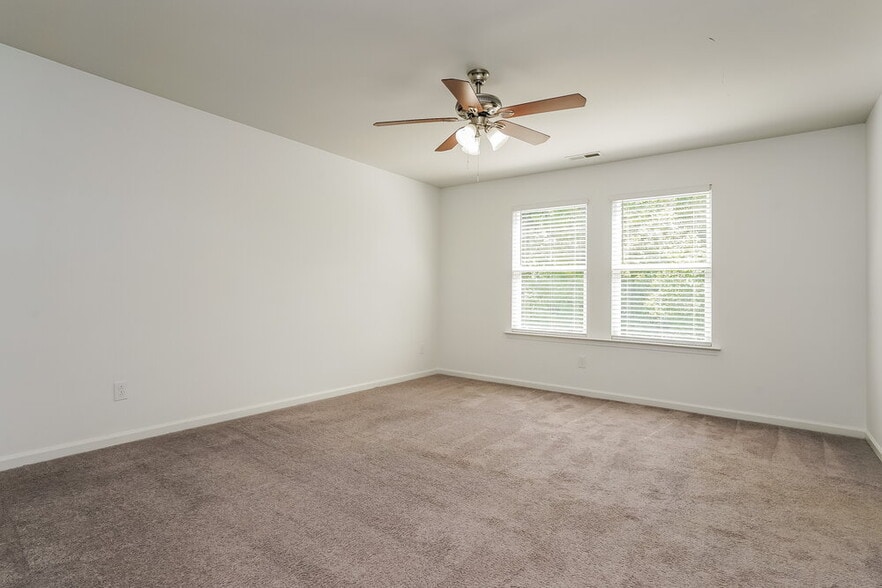 Building Photo - 229 Pamlico Dr