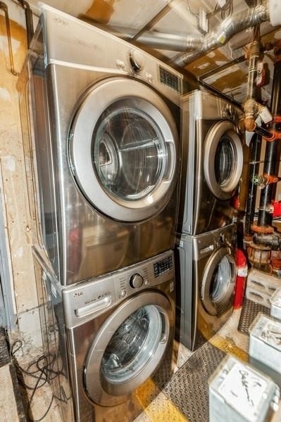 Building Photo - 207 14th St