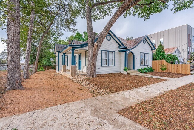 Building Photo - 210-M (ERL)